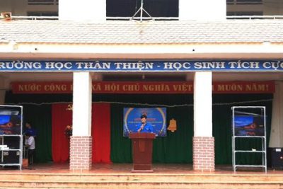 Đoàn trường THPT Tôn Đức Thắng tổ chức các hoạt động kỷ niệm 90 năm ngày thành lập Đoàn TNCS Hồ Chí Minh